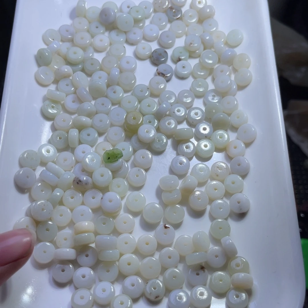 未镶嵌和田玉珠宝半成品