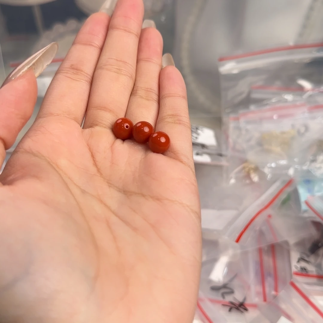 南红玛瑙未镶嵌颈饰满色肉卡9