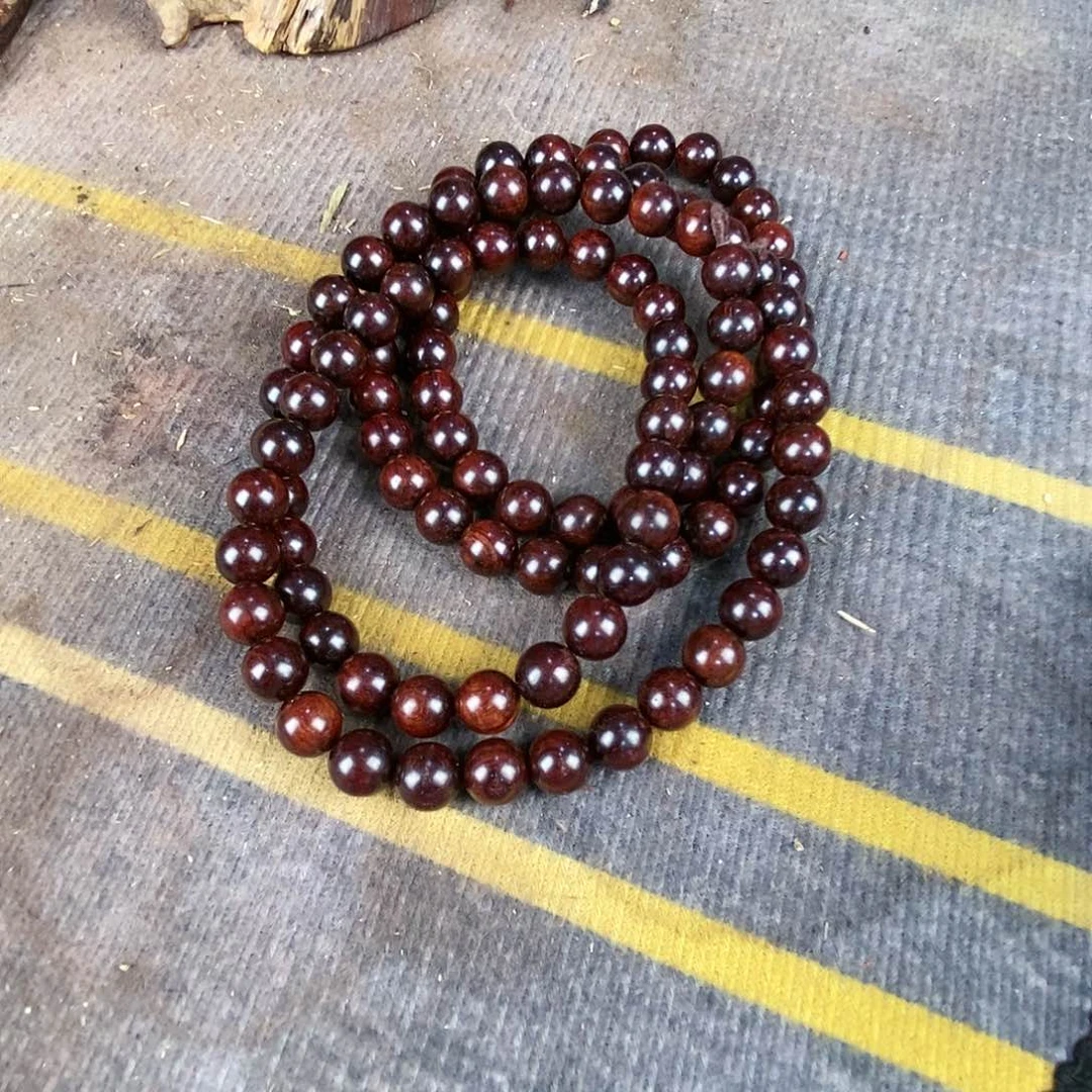 檀香紫檀（小叶紫檀）随**飞0.8多圈