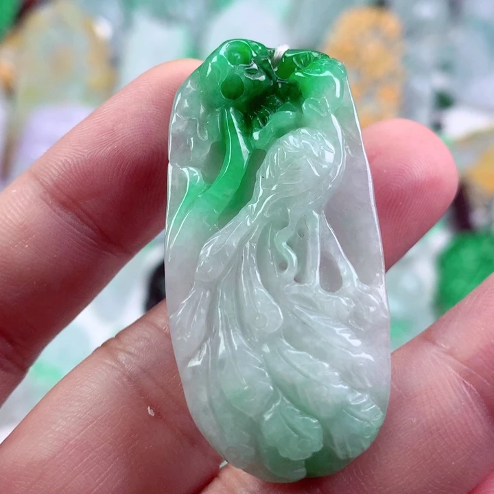 吊坠(不含链)未镶嵌翡翠