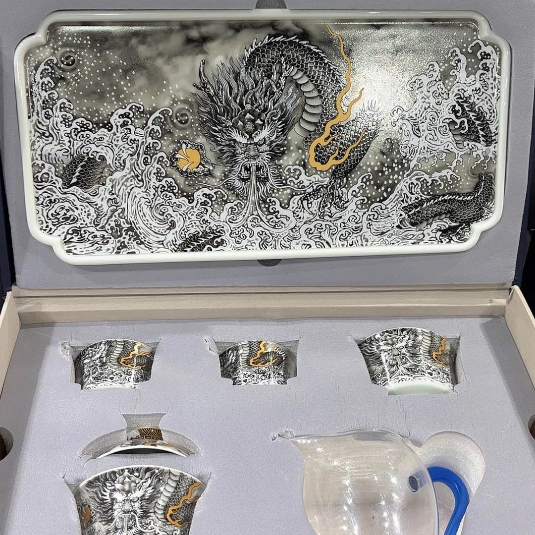 瓷片景德镇瓷器博物陈列