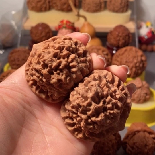 文玩核桃吊坠49官帽全品