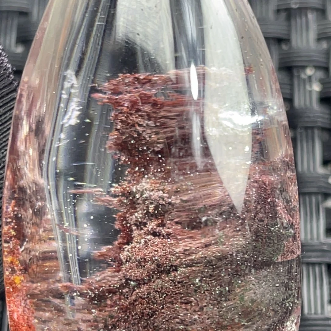 水晶水晶吊坠未镶嵌爱****?