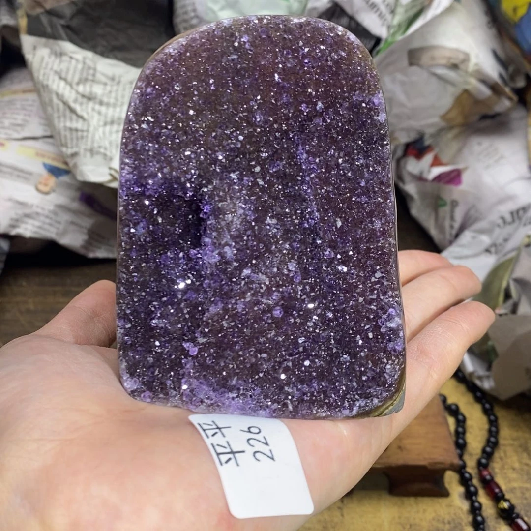 紫晶乌拉圭未镶嵌