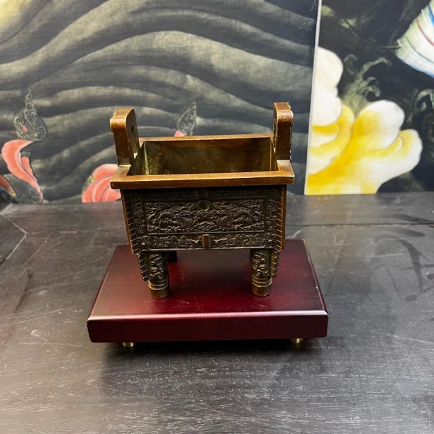 【闪购链接】铜四方鼎摆件