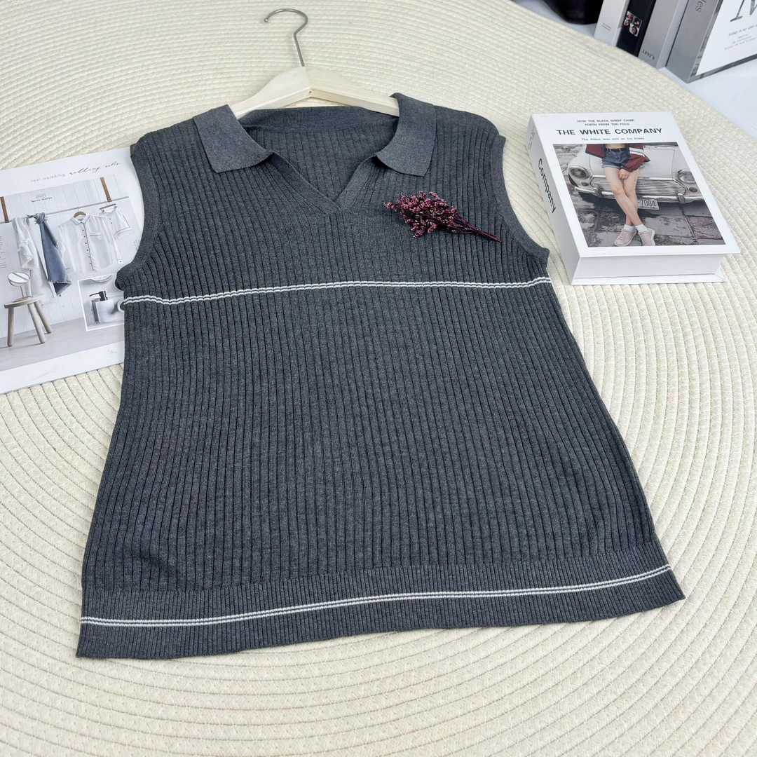 玲姐定制-Polo领图案刺绣款无袖时尚气质薄款微透针织衫255418