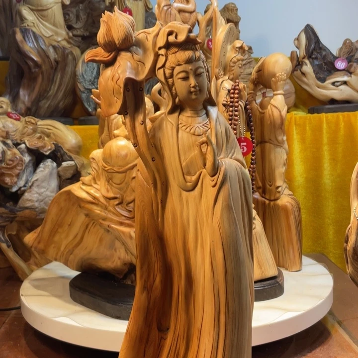 柏木（崖柏）玉**雅崖柏   观音