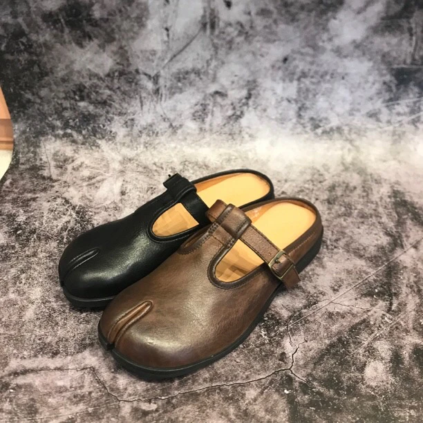 复古胶粘猪脚鞋包头日常休闲平跟休闲风圆头凉鞋包头拖半拖