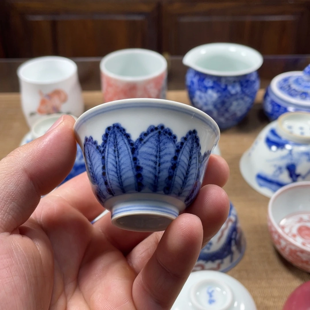 至善雅器蕉叶纹小撇口杯