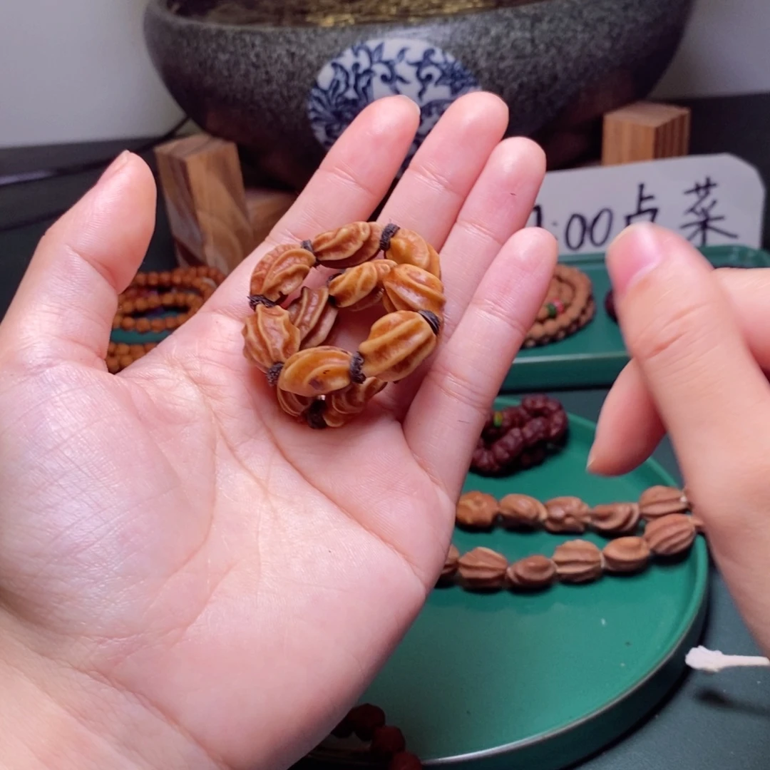 柏香籽/百香籽吊坠67.7龙骨