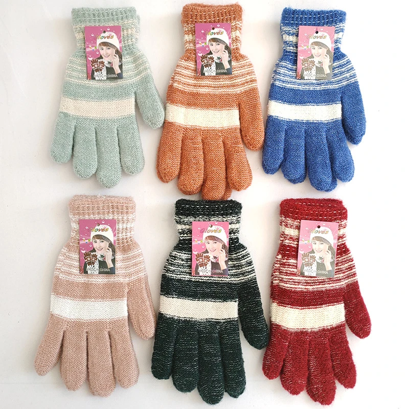 【发三双】秋冬季马海毛全指手套防寒保暖防护骑车手套Z