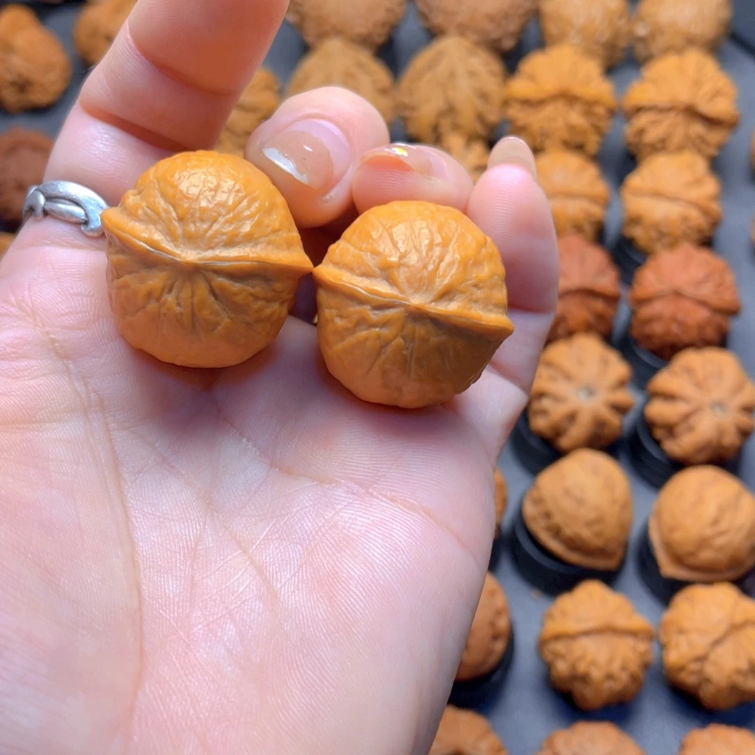 核桃文玩把件小木鱼