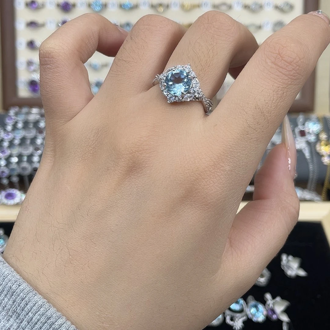 银S925镶嵌托帕石戒指