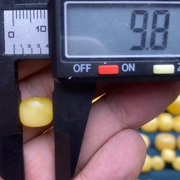 未镶嵌琥珀裸石33号9.8*8.7
