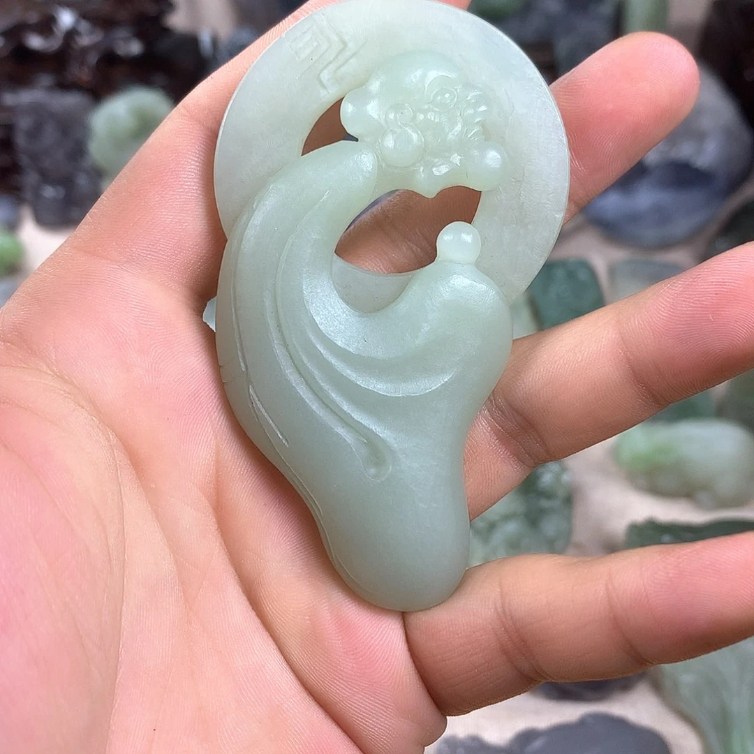 颈饰未镶嵌和田玉