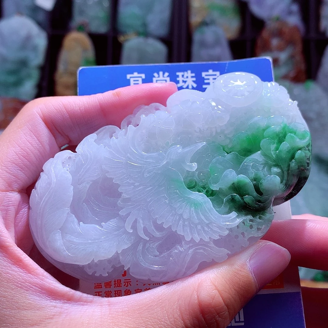 颈饰未镶嵌翡翠天然