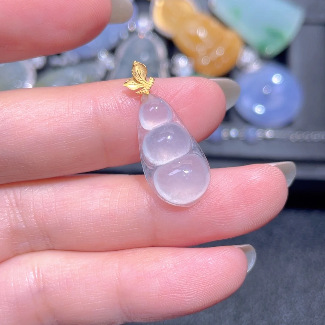 颈饰18K金镶嵌翡翠翡翠