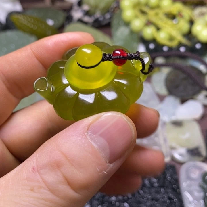 岫玉未镶嵌岫玉颈饰