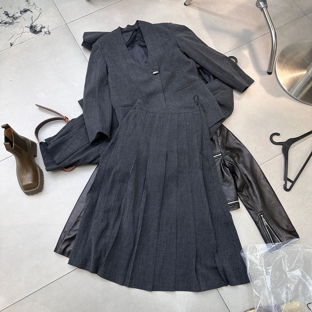 【小法】舒适百搭极简灰色套装090108GT