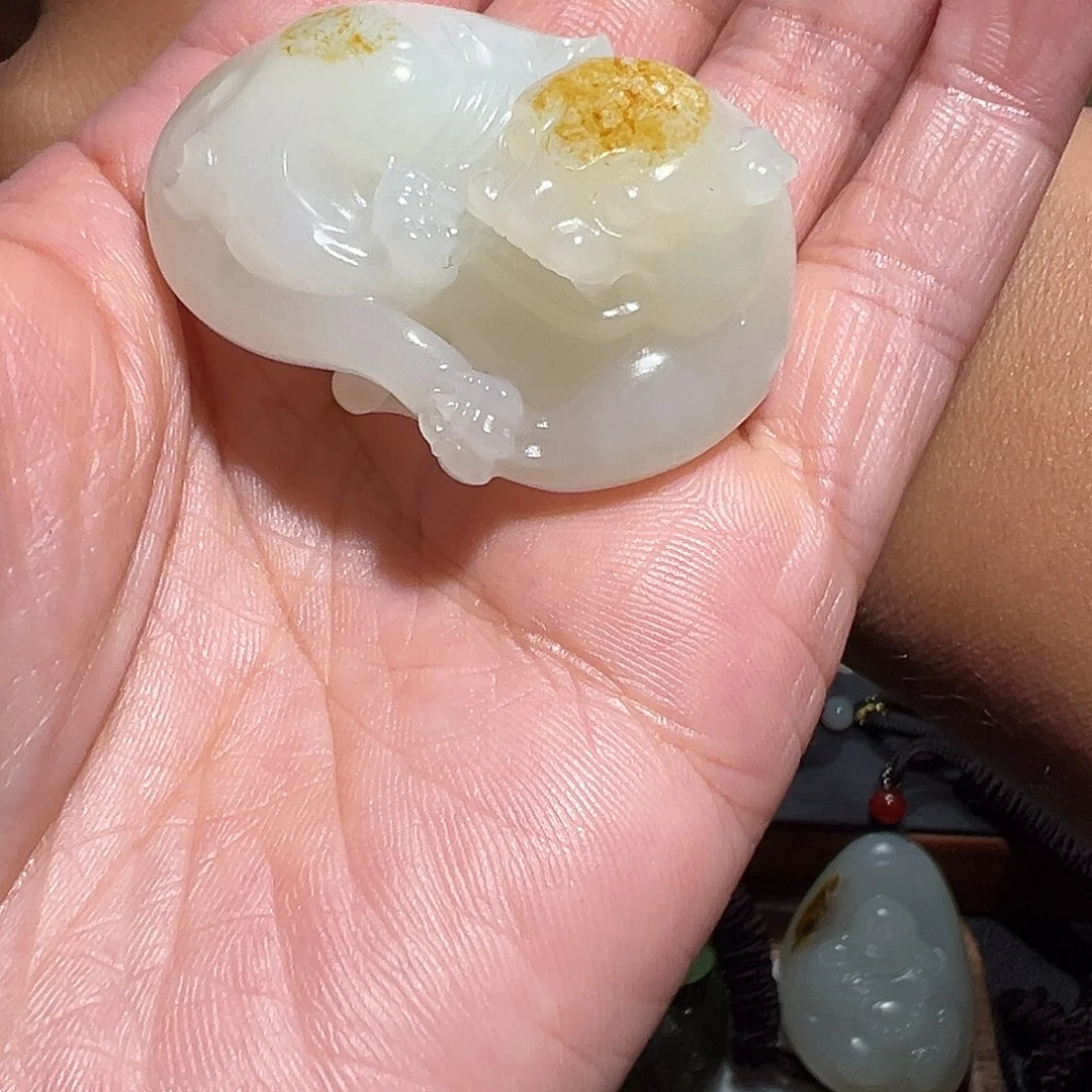 夜***更颈饰未镶嵌和田玉