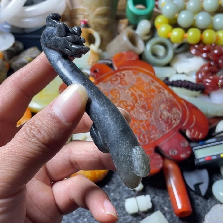 和田玉未镶嵌吊坠(不含链)