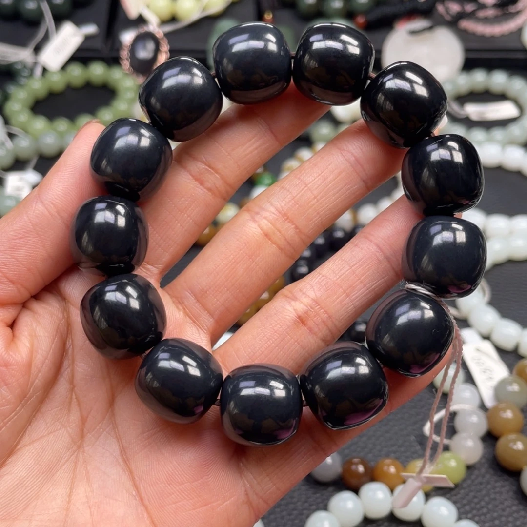 和田玉未镶嵌手链