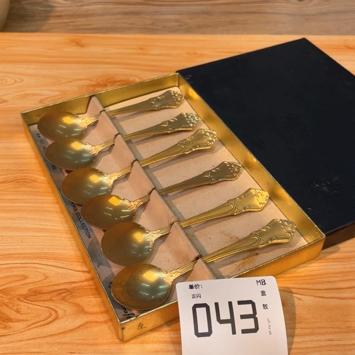 抢****买小马哥瓷器甄选套装