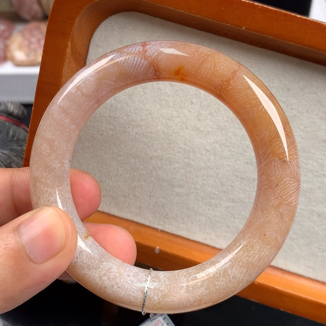 【闪购商品】硅化珊瑚（珊瑚玉）手镯未镶嵌（5号）53圈粉冰凤