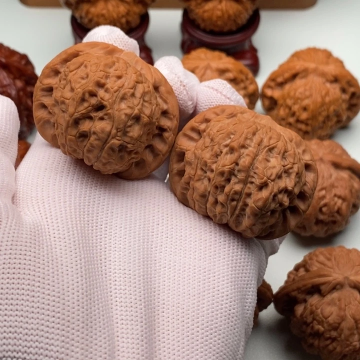 核桃文玩核桃血麒麟