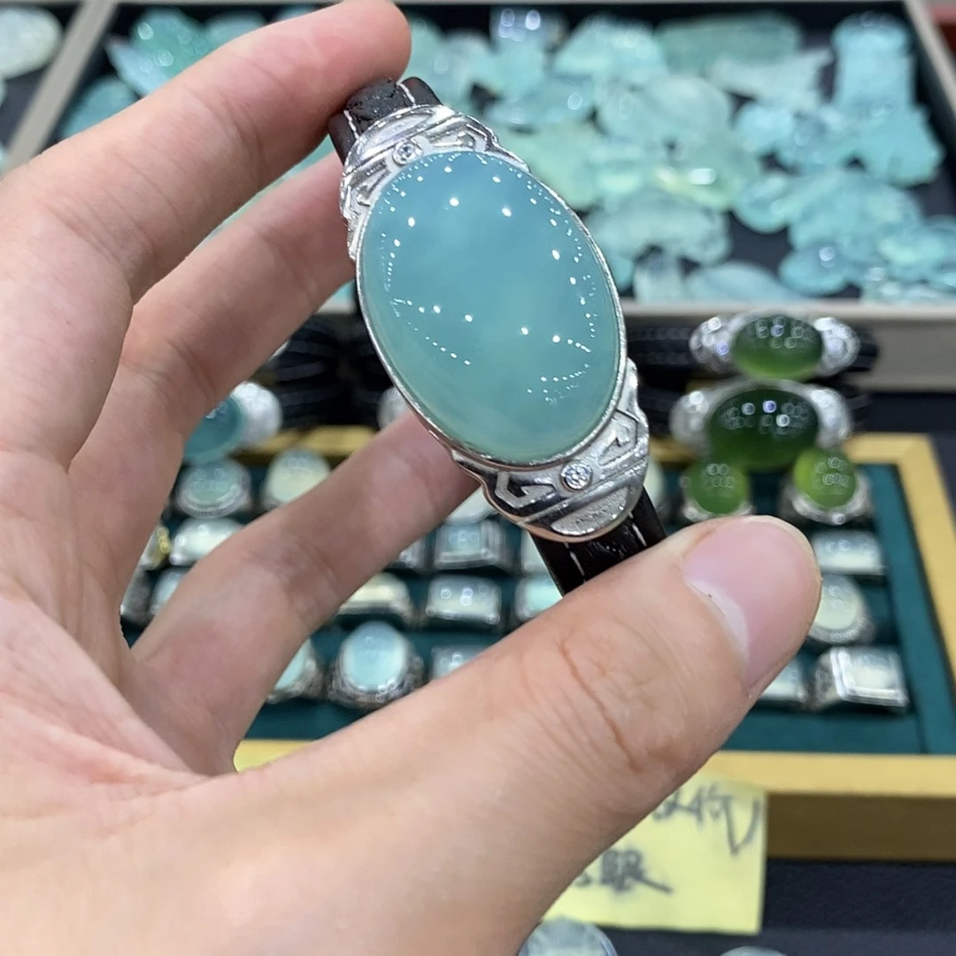 【闪购商品】蛇纹石玉银S925镶嵌手牌