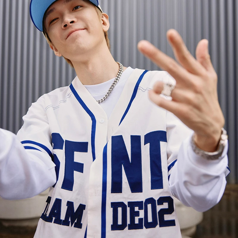 【TizzyT同款】SFNT演唱会限定T恤2025V领短袖球服限定配色