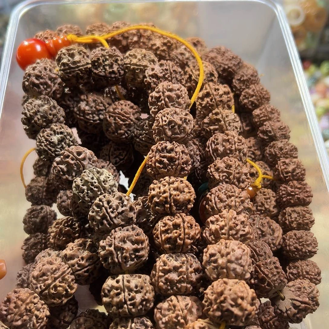 白玉菩提吊坠C****e刚1条