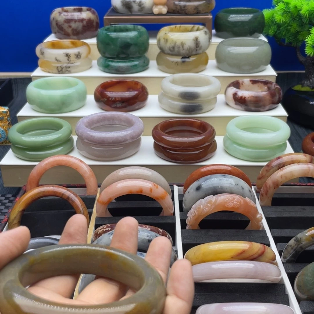 石英质玉手镯未镶嵌?*?