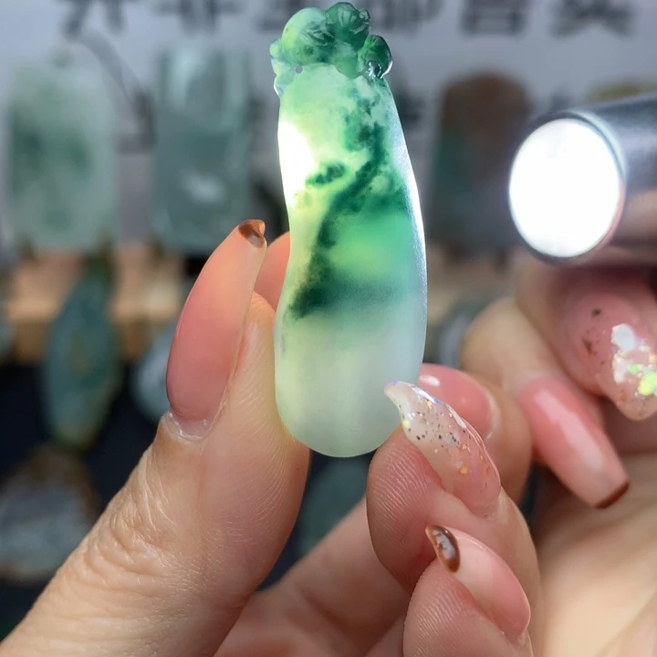 定制翡翠未镶嵌天然翡翠