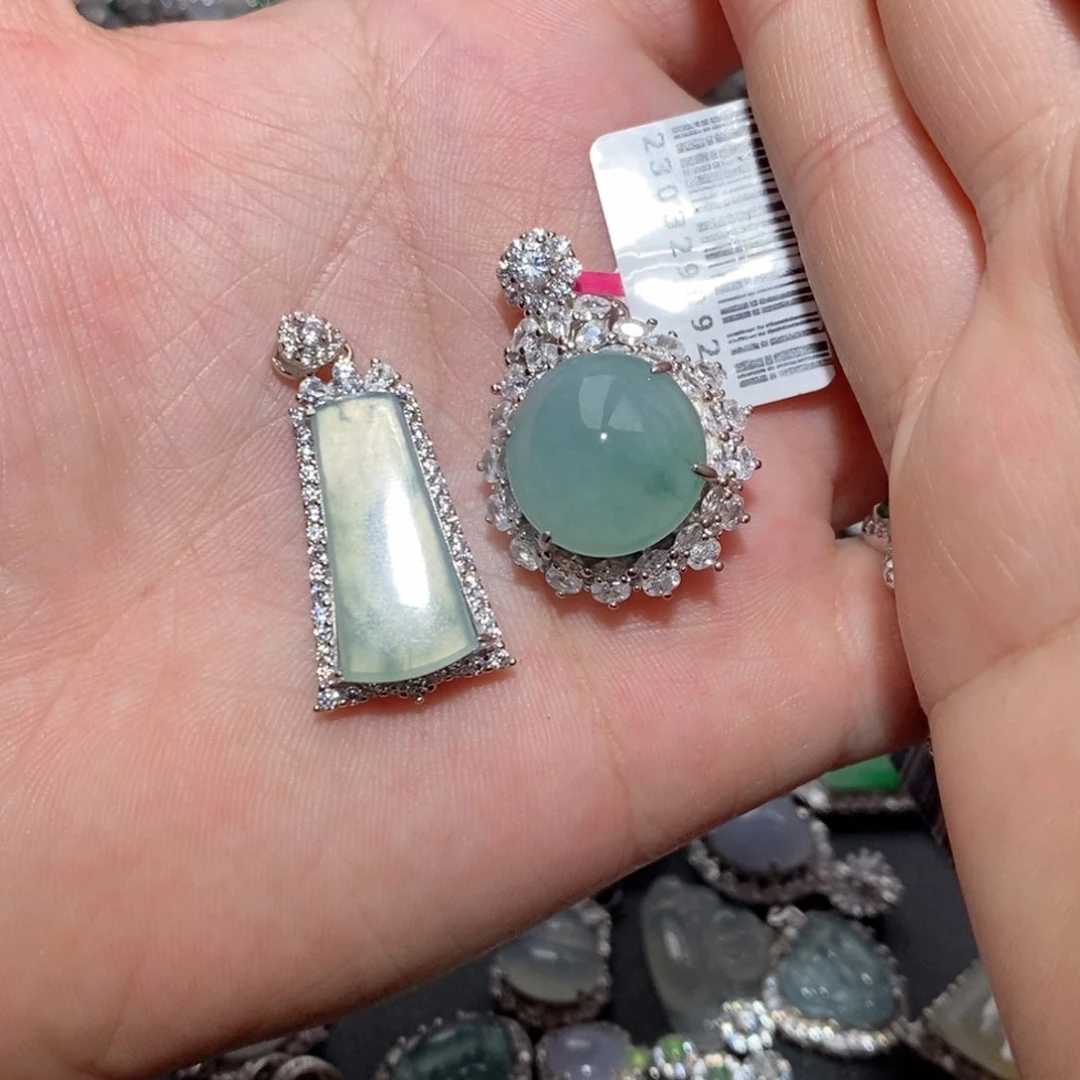 翡翠颈饰银S925镶嵌?*水n n j m