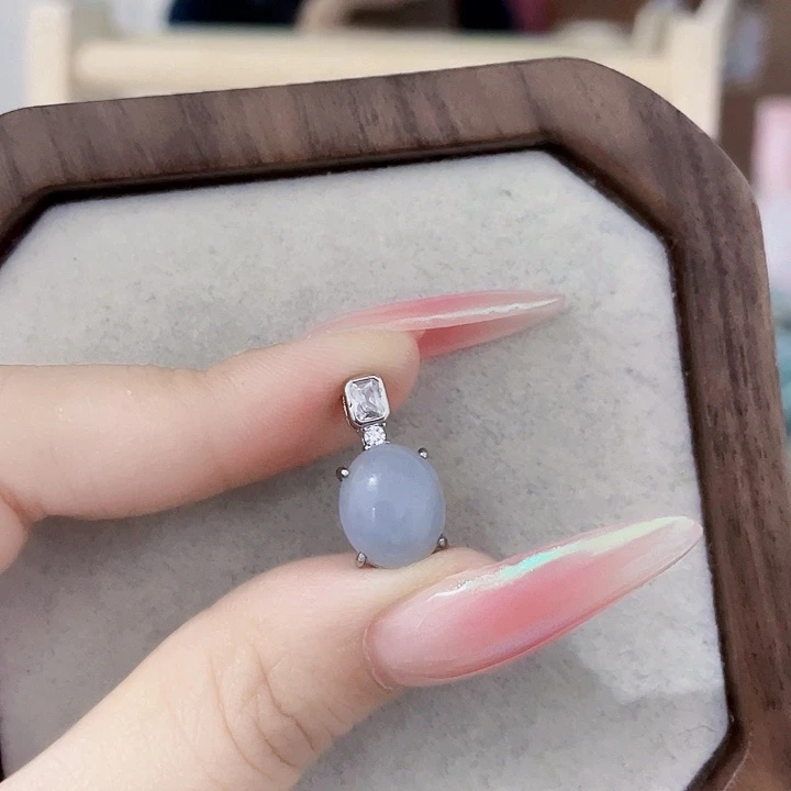 翡翠未镶嵌颈饰天然翡翠Ａ货