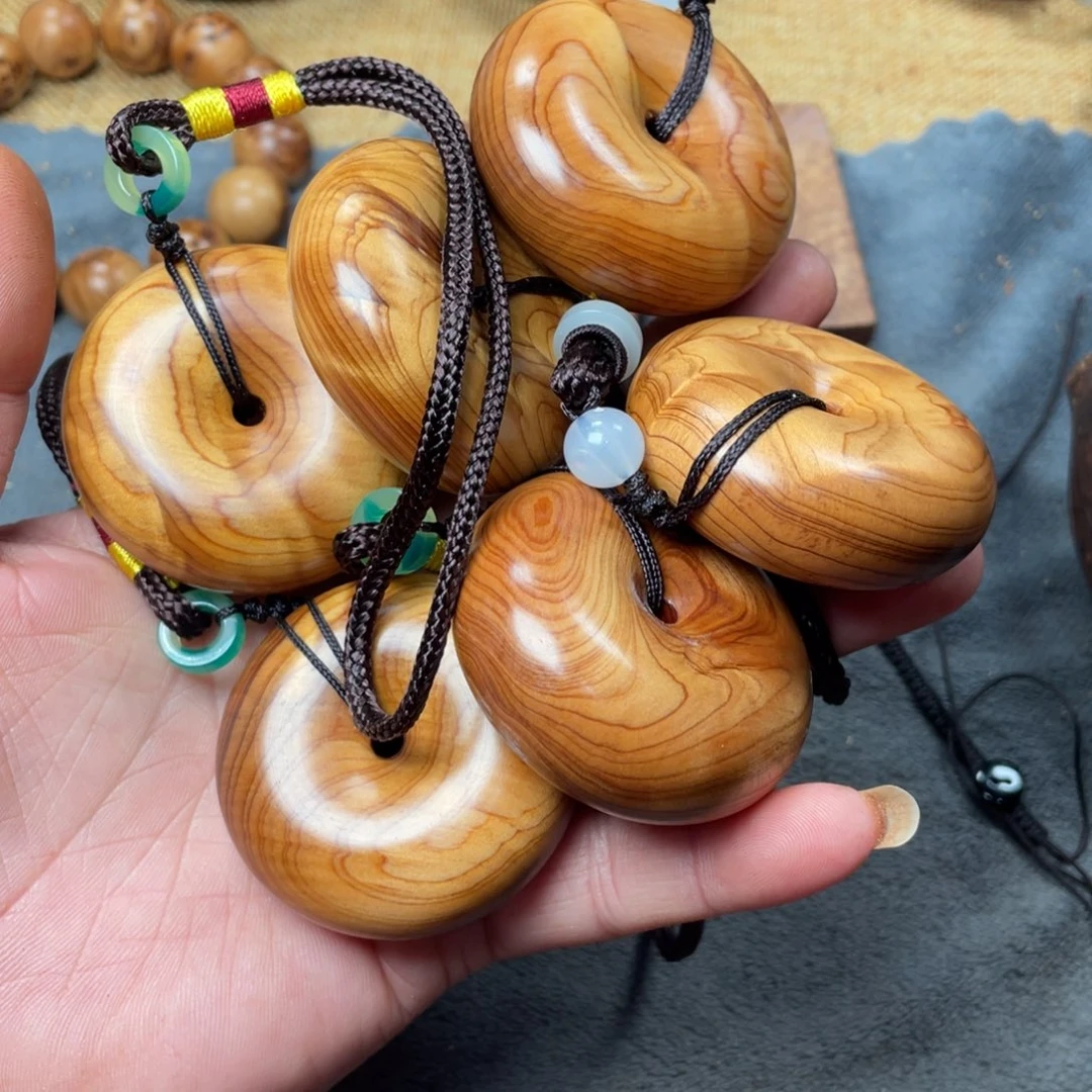 无事牌柏木（崖柏）5公分太行水波平安扣