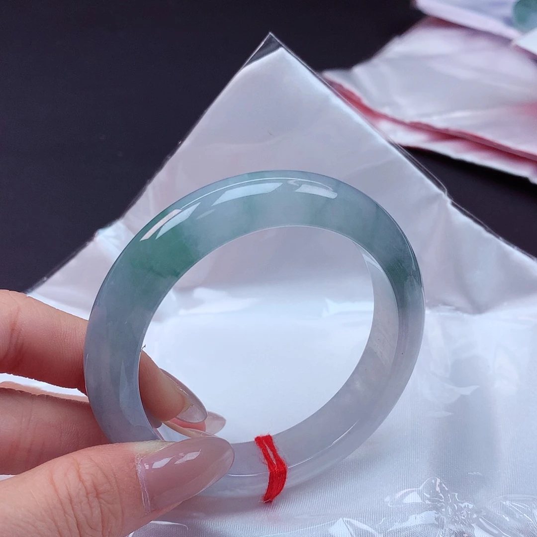 未镶嵌手镯翡翠55