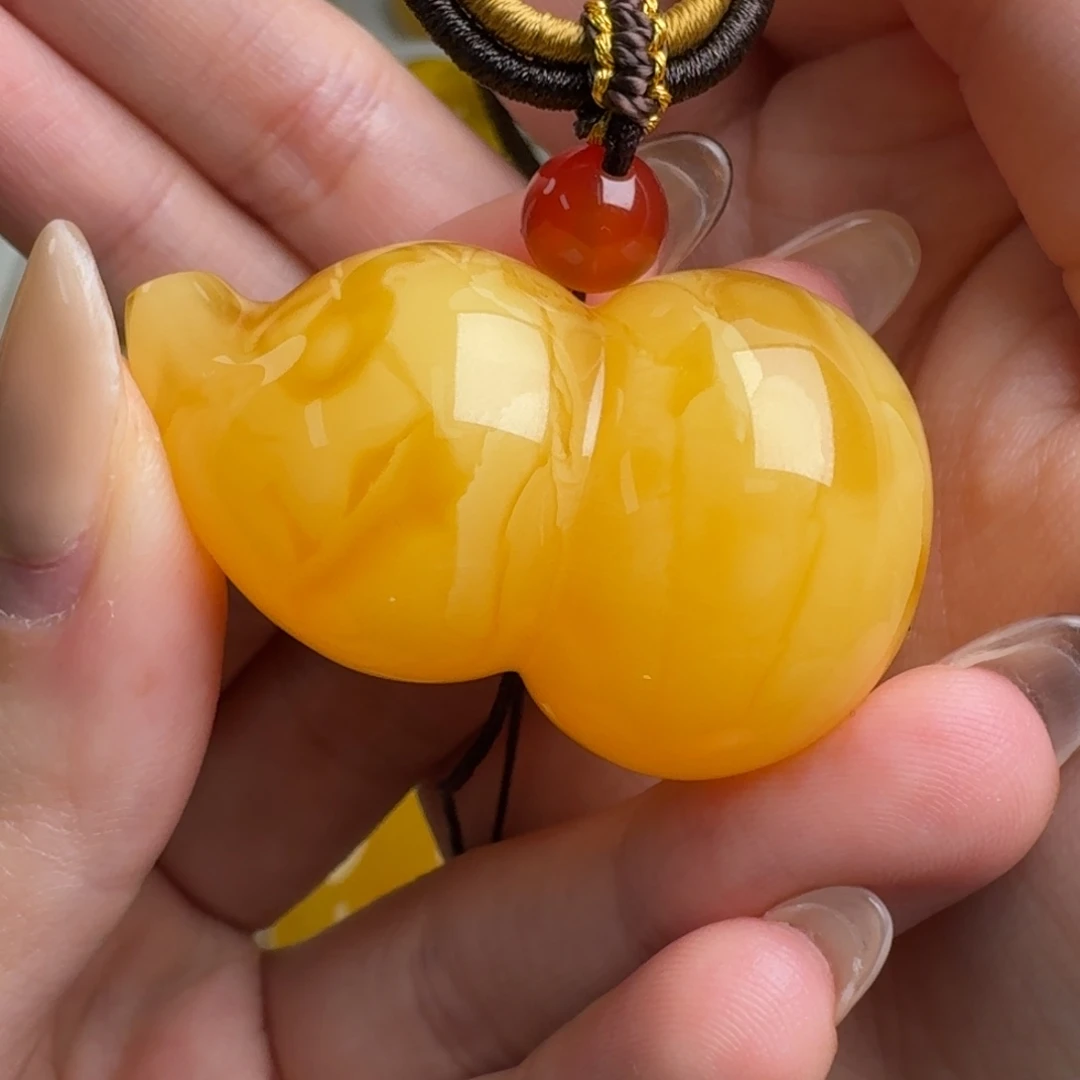 蜜蜡未镶嵌毛衣链无优化无烤色无补胶无覆膜无辐照无煮蜜