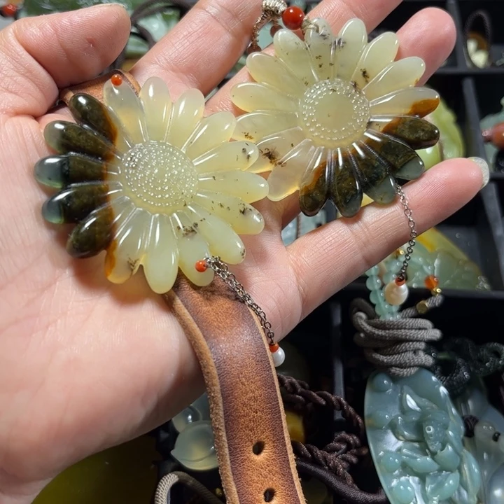 蛇纹石玉耳饰未镶嵌小**9