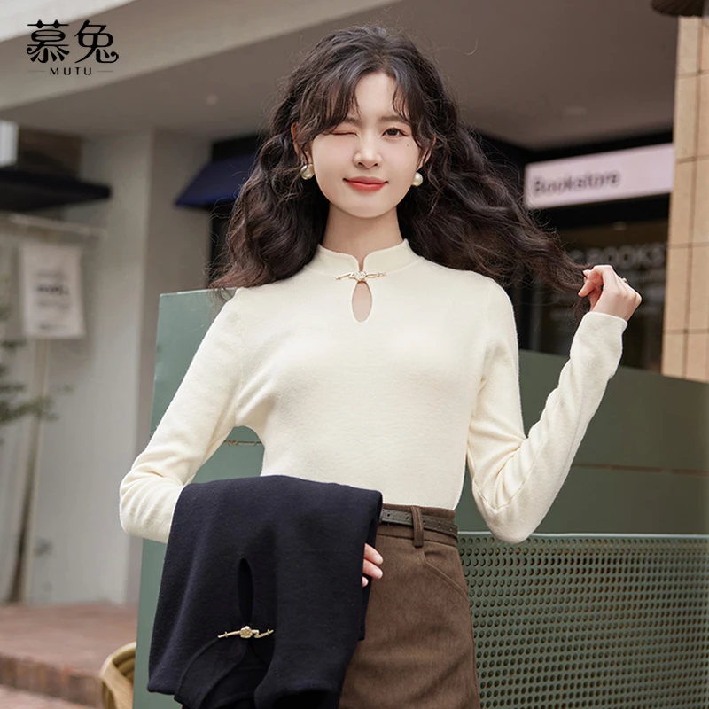慕兔新中式半高领针织衫上衣女2024秋季新款高级感修身内搭打底衫