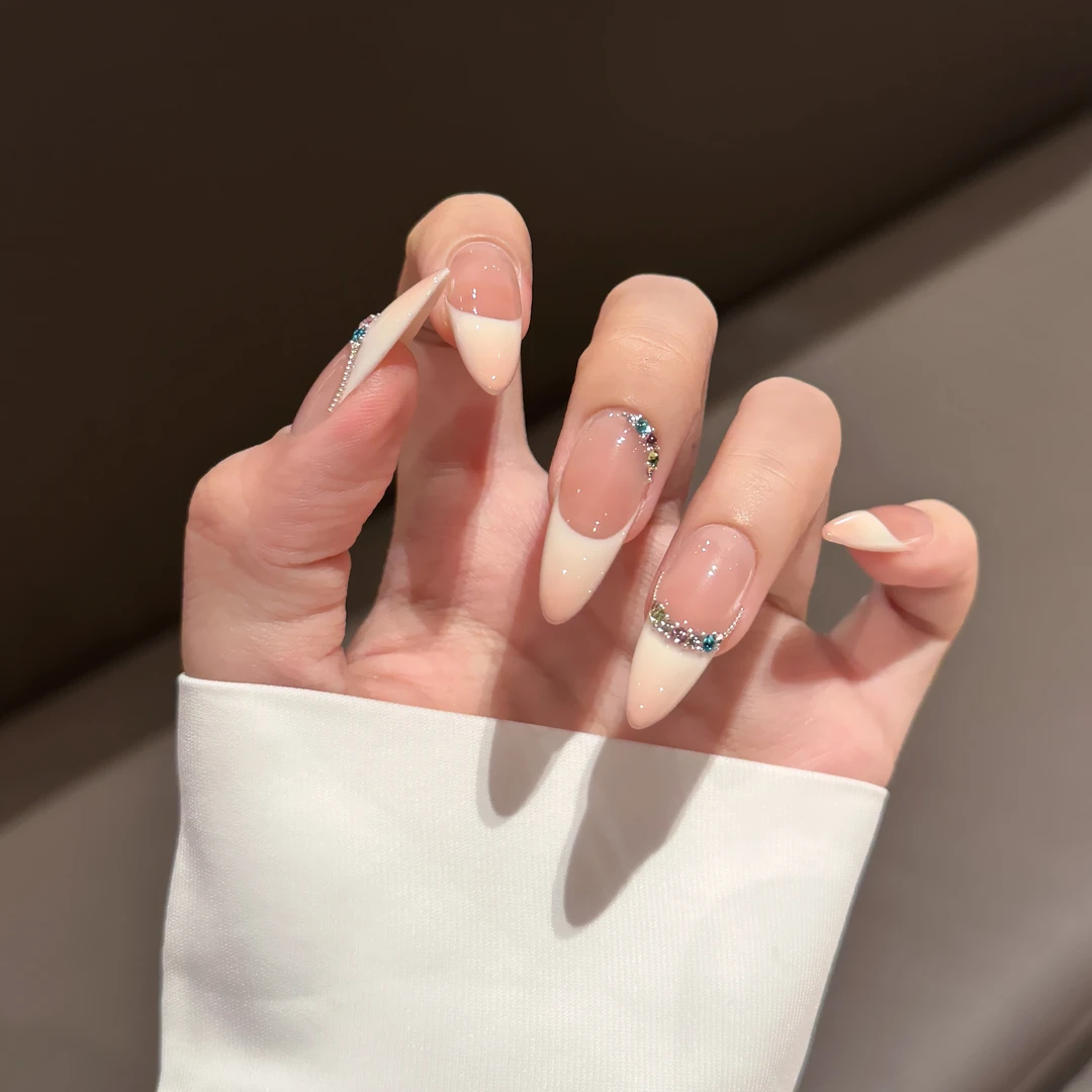 【需改成平分月色】法式简约温柔纯欲气质 8072101 纯手工穿戴甲