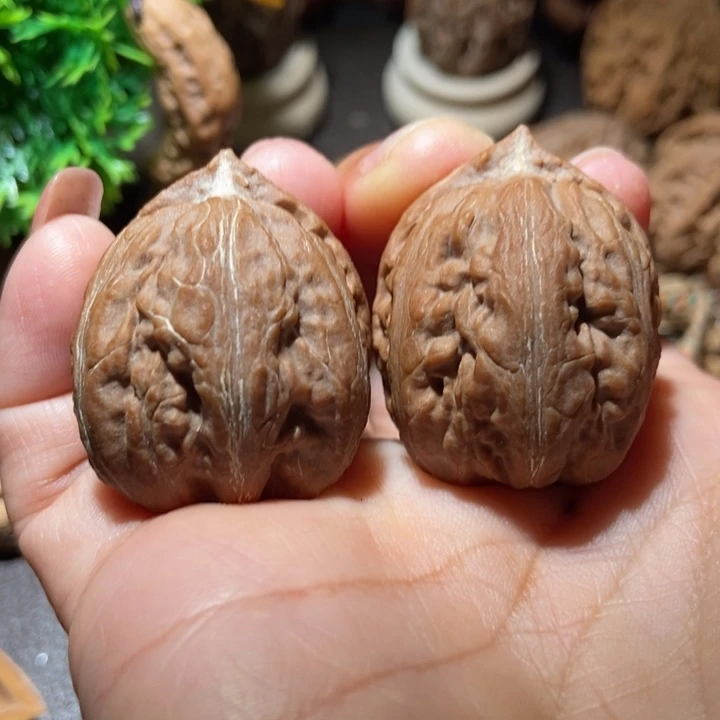 把件文玩核桃东北楸子小雪49