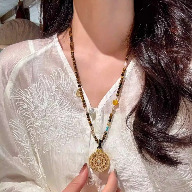 铜合金合成锆石吊坠 女款轻奢小众高级新中式毛衣链秋冬中古气质