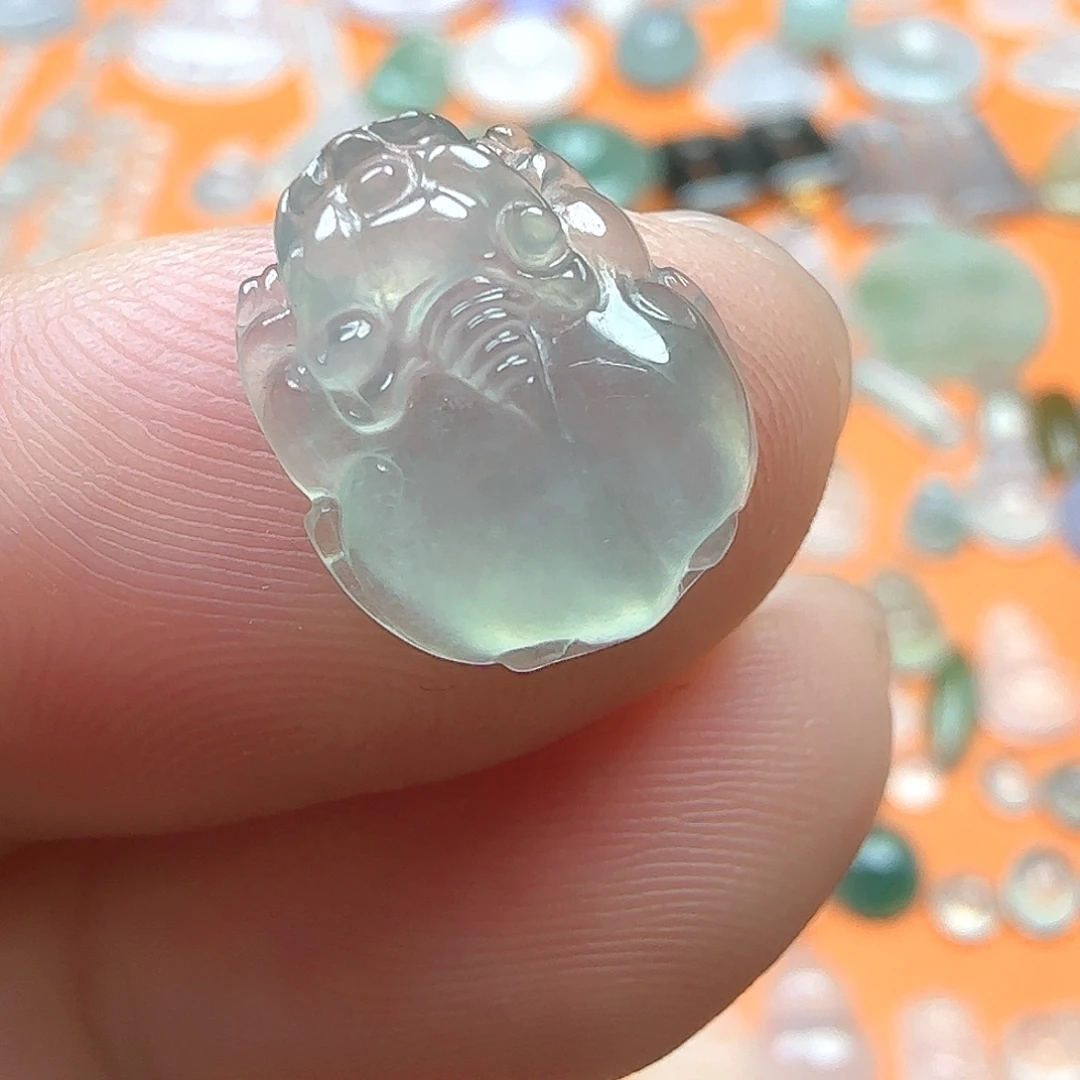 定制翡翠未镶嵌翡翠