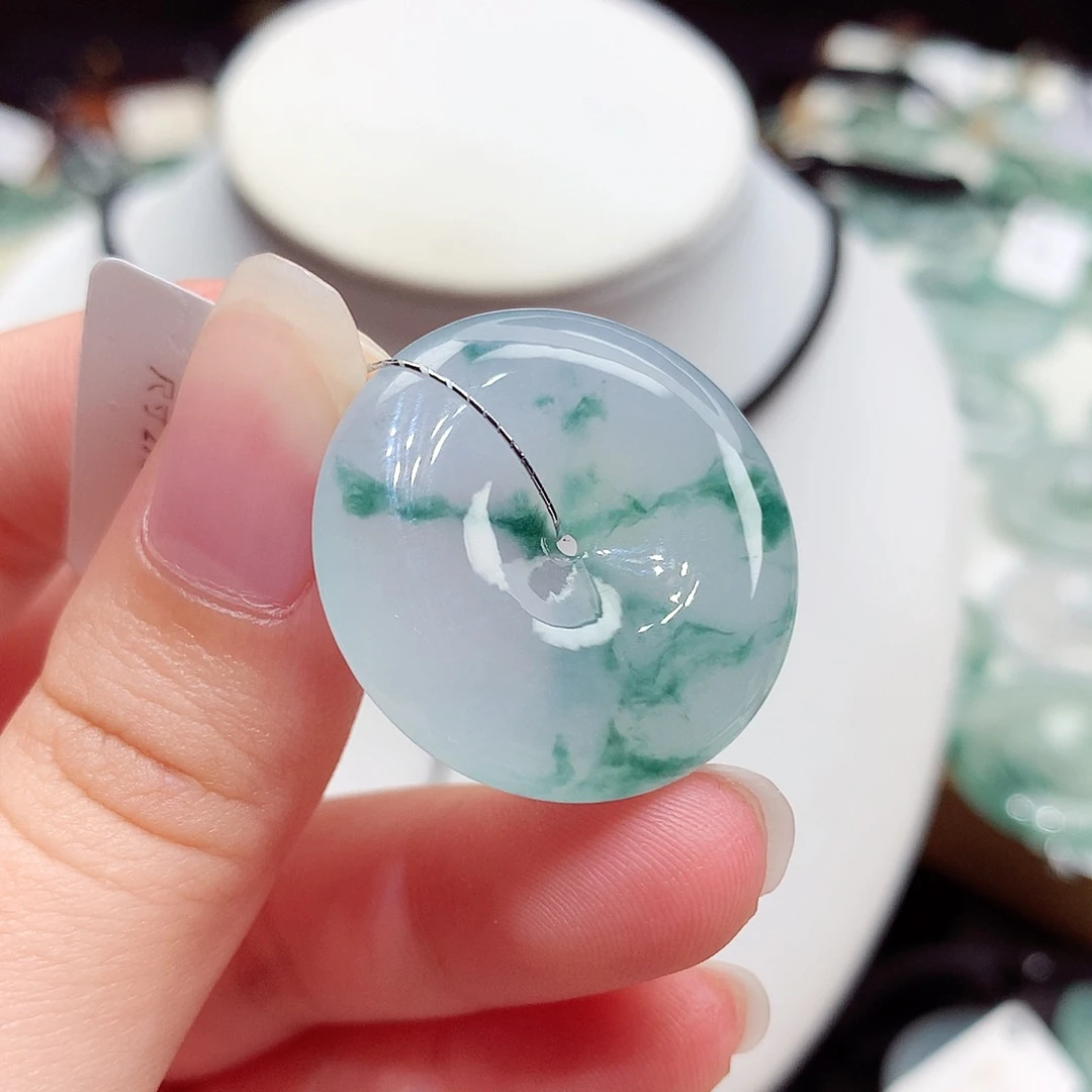 颈饰未镶嵌翡翠翡翠63，27.2/6.1