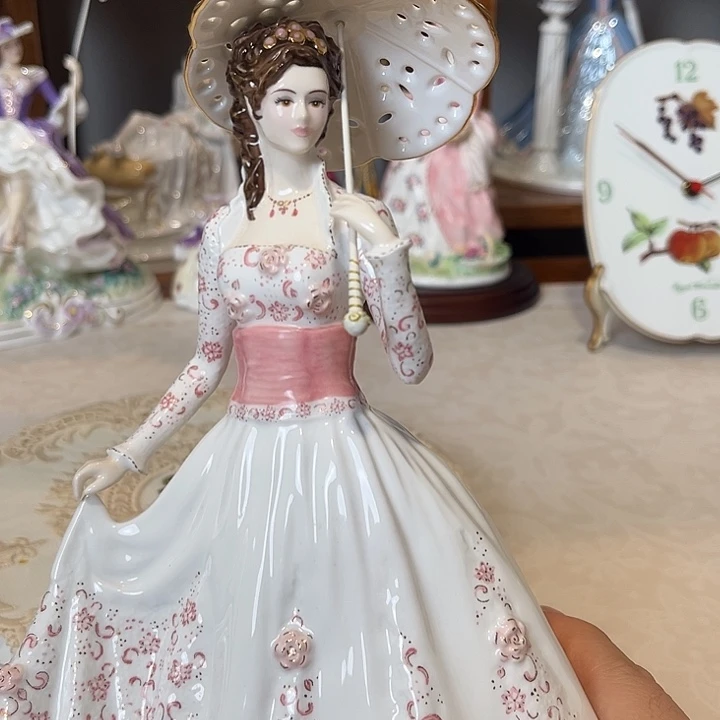 杯欧洲中古瓷器摆件