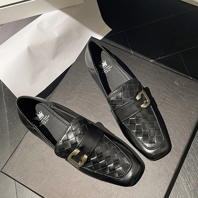 2cm跟高时尚女鞋漆皮复古休闲英伦风