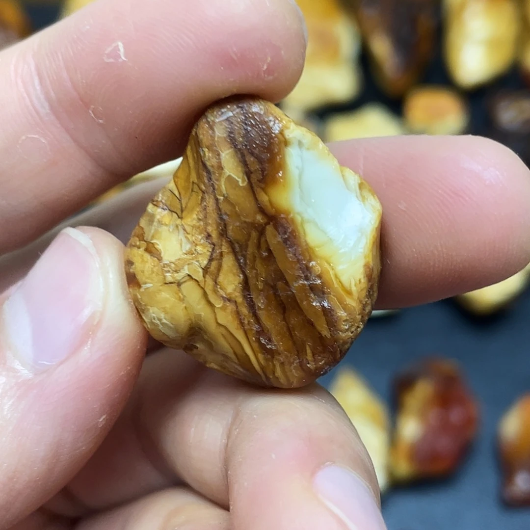 未镶嵌定制琥珀定制