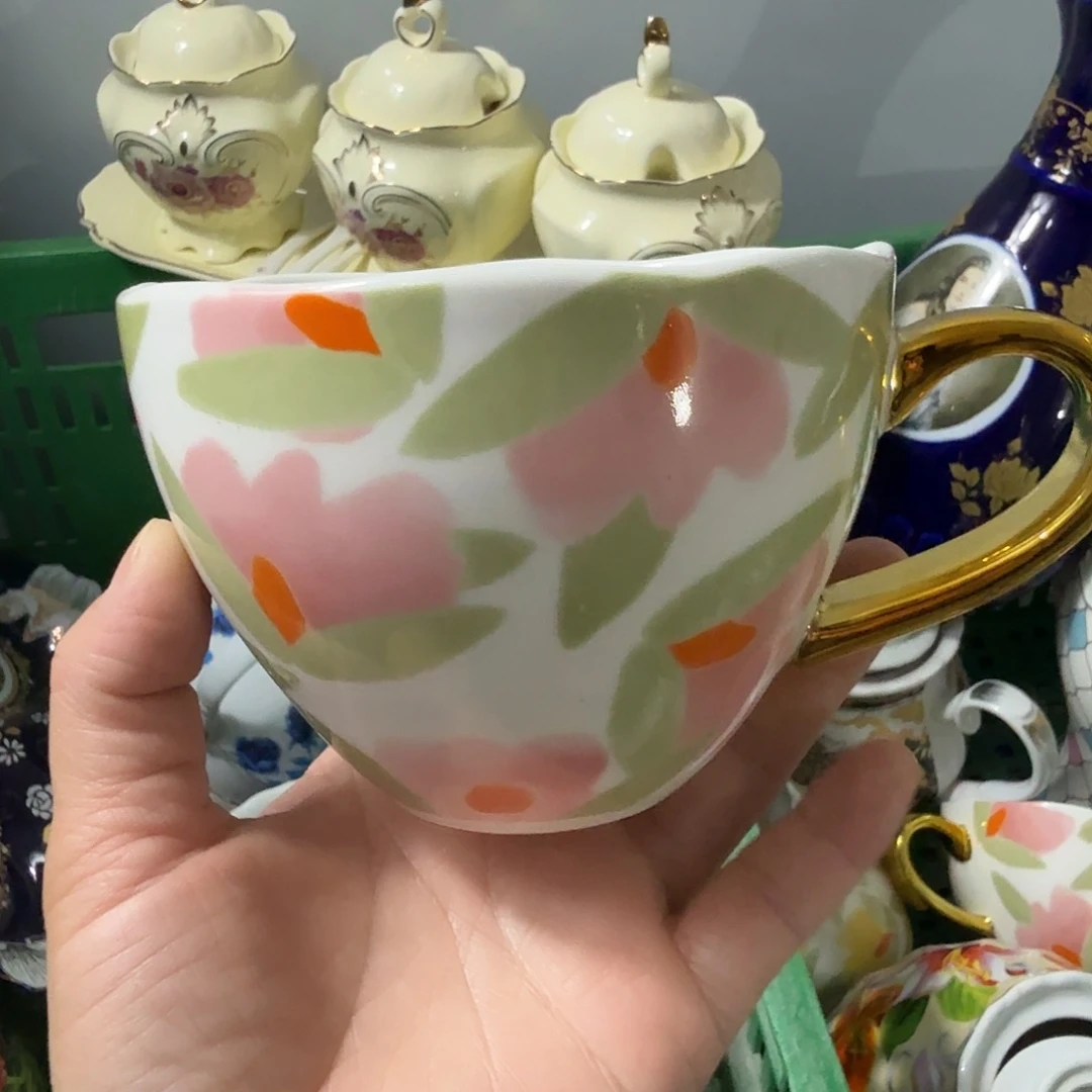 瓷片微瑕……………………